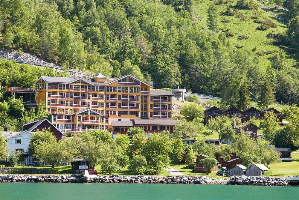 Grande Fjord Hotel Гейрангер Экстерьер фото