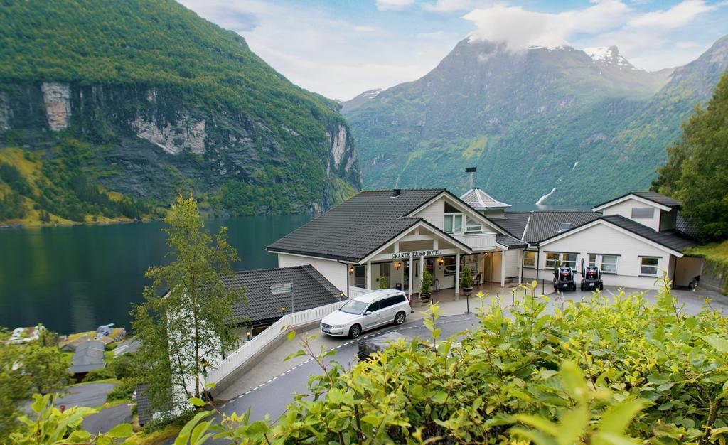 Grande Fjord Hotel Гейрангер Экстерьер фото